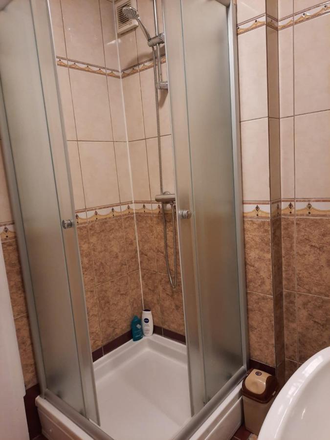 Apartman Rada 2 Bijeljina Exteriör bild